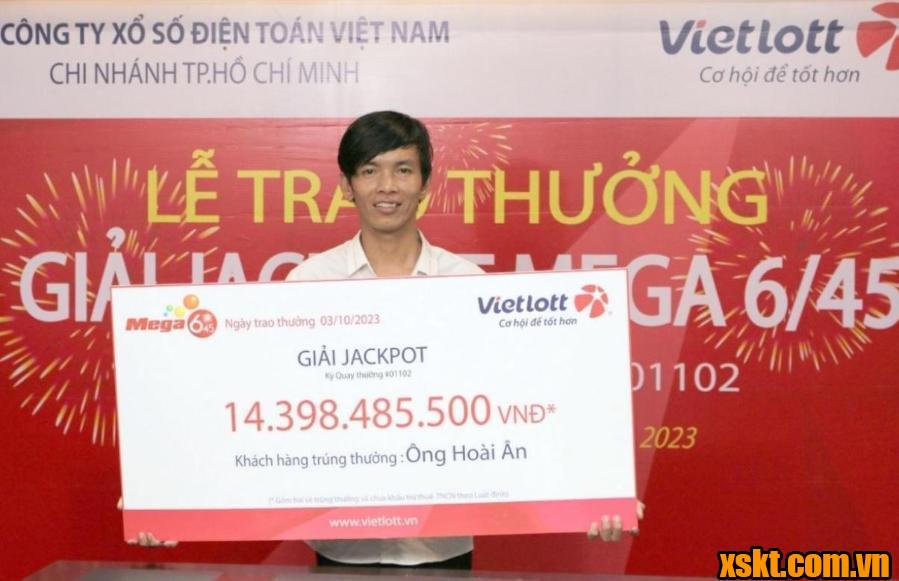 Vietlott: Khách hàng không đeo mặt nạ nhận giải Jackpot 14 tỷ đồng 